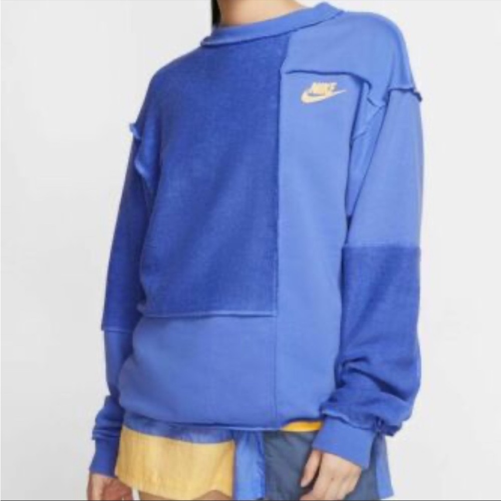 Reverse Weave Nike Crewneck